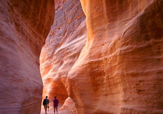 Petra, Jordan - En unik heldagstur med Amisol Travel.